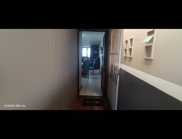 3 BEDROOM PROPERTY TO RENT IN LAWRENCE ROCKS